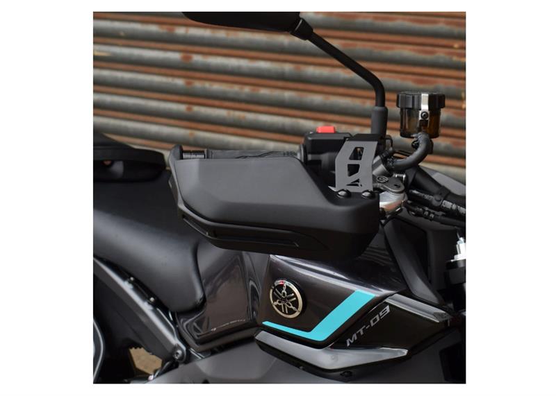 Pyramid handguards